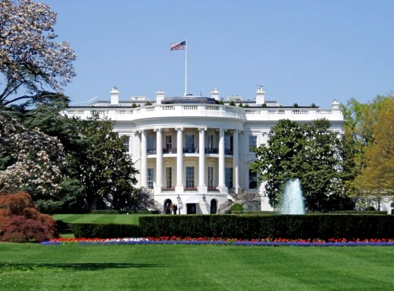 White House South Facade, executive mansion at 1600 Pennsylvania Avenue